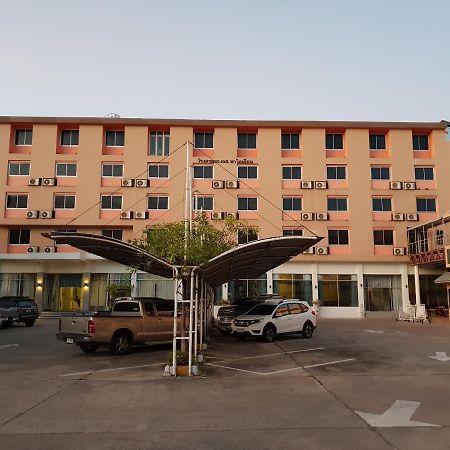 K.S.Pavilion Hotel Nakhonratchasima Eksteriør bilde