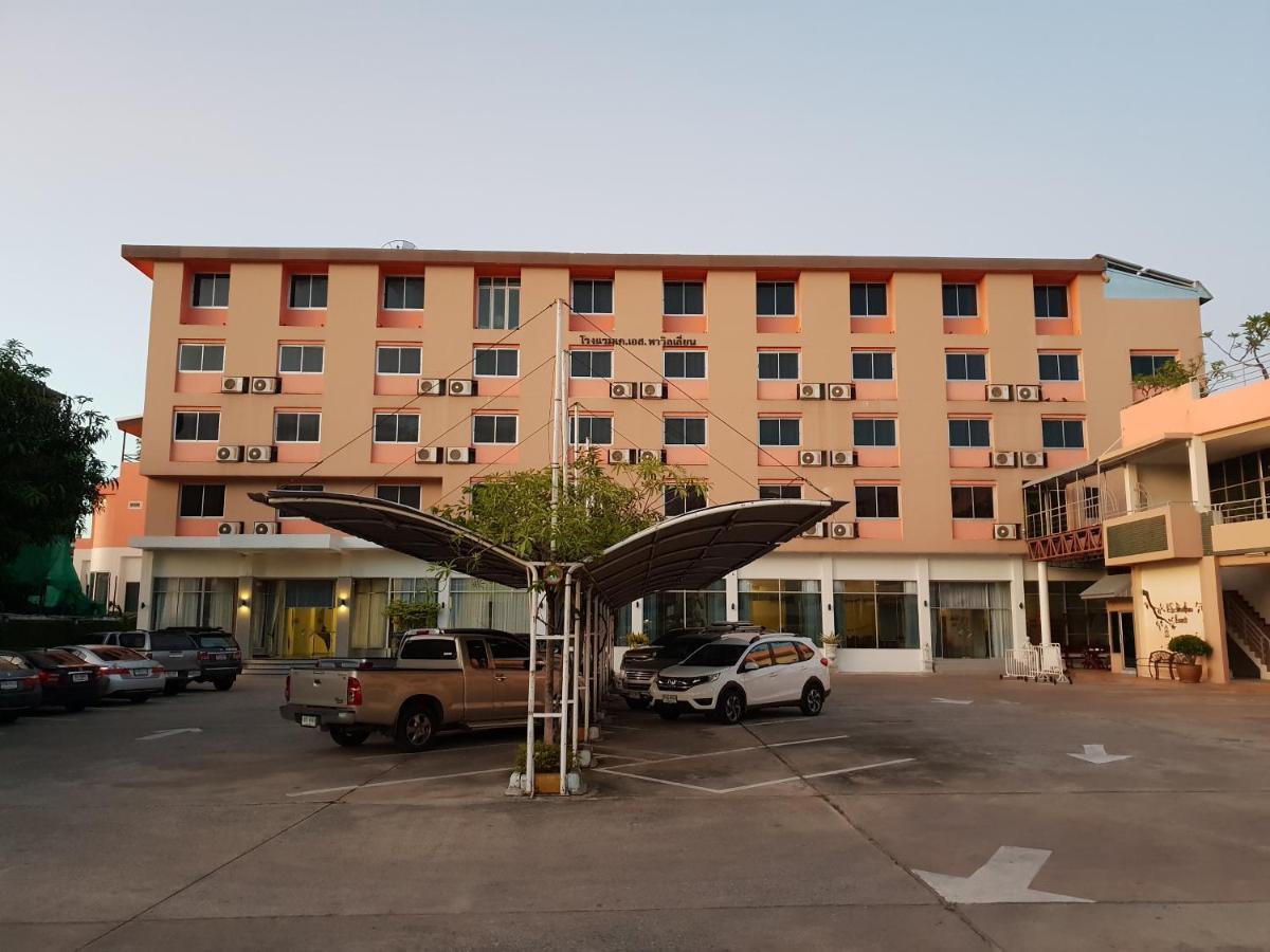 K.S.Pavilion Hotel Nakhonratchasima Eksteriør bilde
