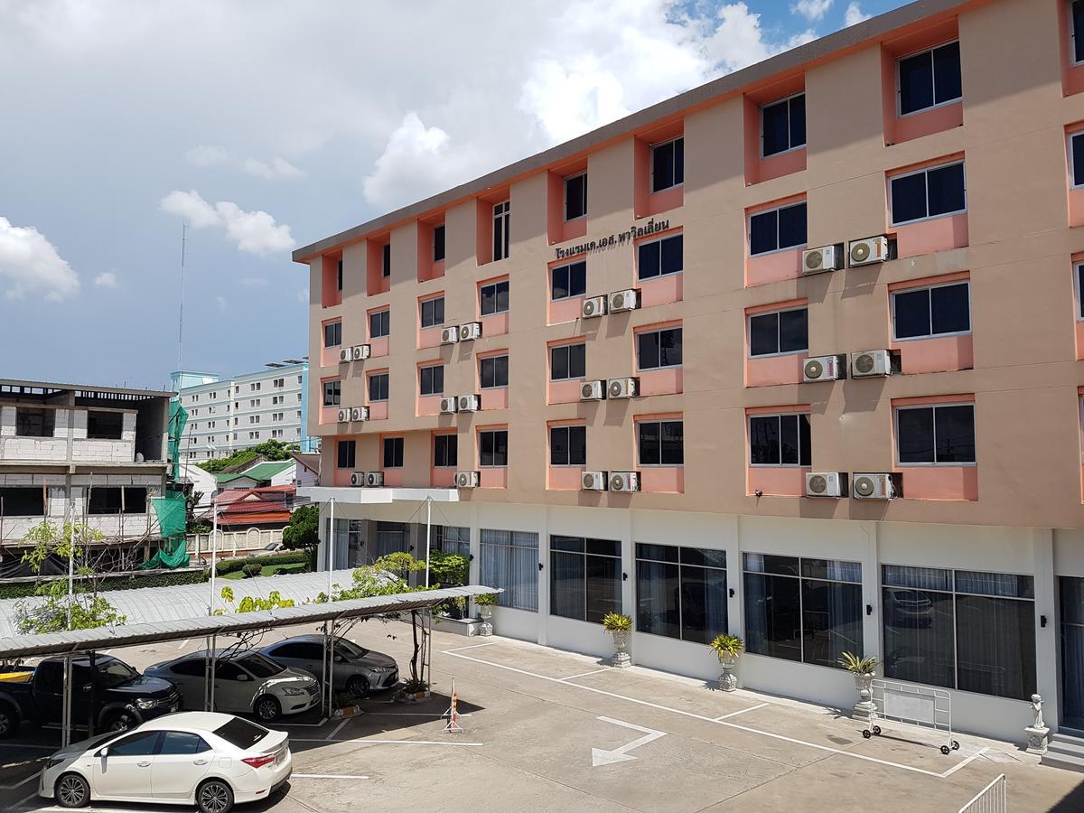 K.S.Pavilion Hotel Nakhonratchasima Eksteriør bilde